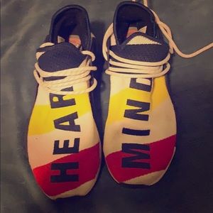 Selling human races